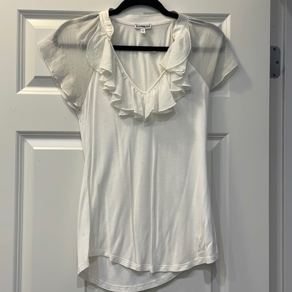 Ruffle Tee
